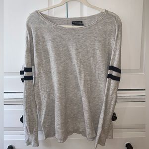 American Eagle Grey Long Sleeve